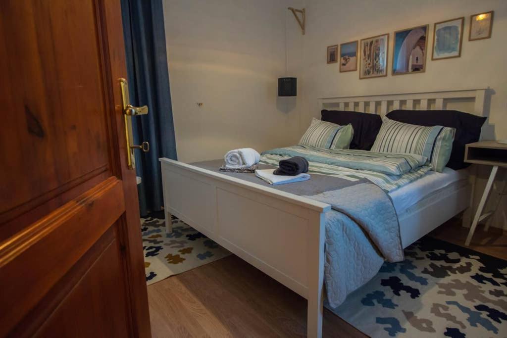 Teubel Apartman 2 Székesfehérvár Exterior foto