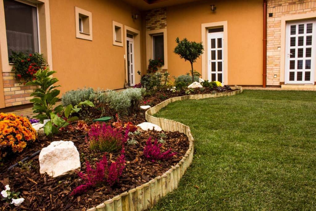 Teubel Apartman 2 Székesfehérvár Exterior foto